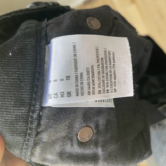 American Eagle Skirt Womens Size 6‎ Black Denim Mini Pockets Distressed Casual - Picture 5 of 8